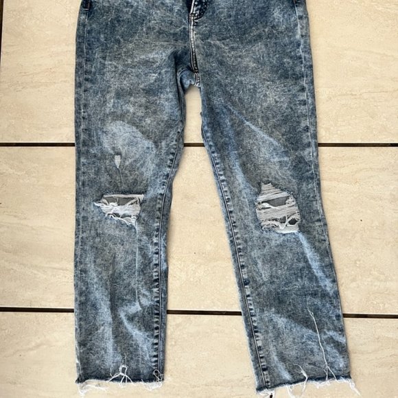 Express Slim Super Highrise Jeans - Picture 4 of 5